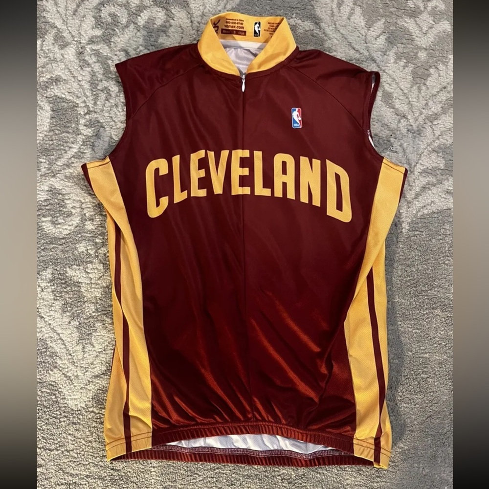 VoMax Men’s Cycling Jersey Sleeveless NBA Cleveland Cavaliers away jerse…
